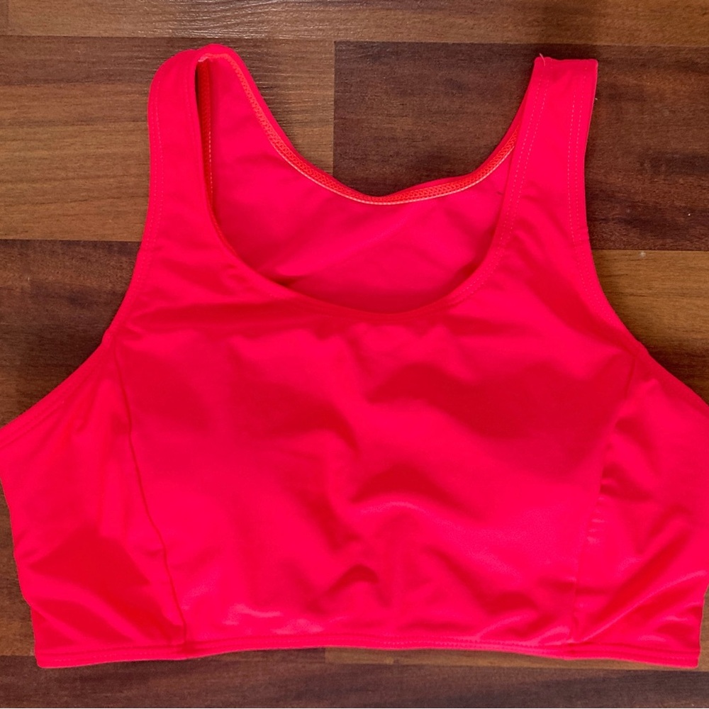 Women's Sporty Pink Swimsuit Top